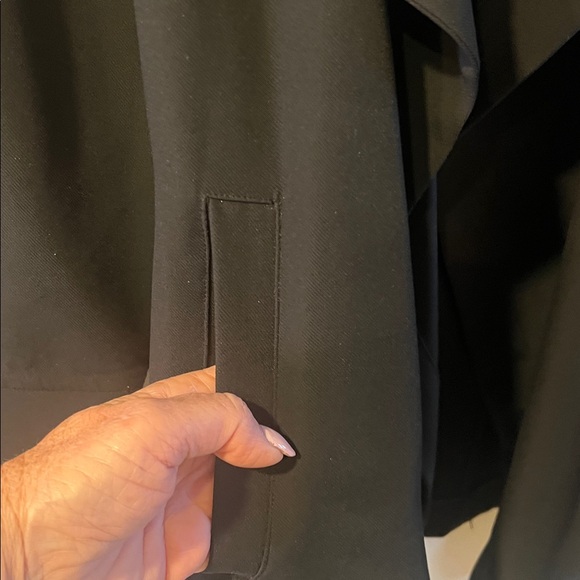 Bagatelle Women's NWOT Elegant Black Trench Coat - Picture 5 of 12